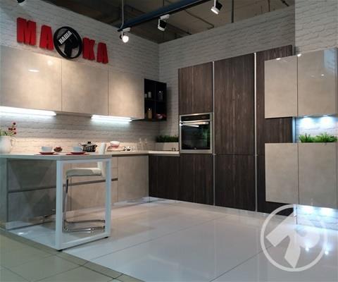 Кристал-Алесандро